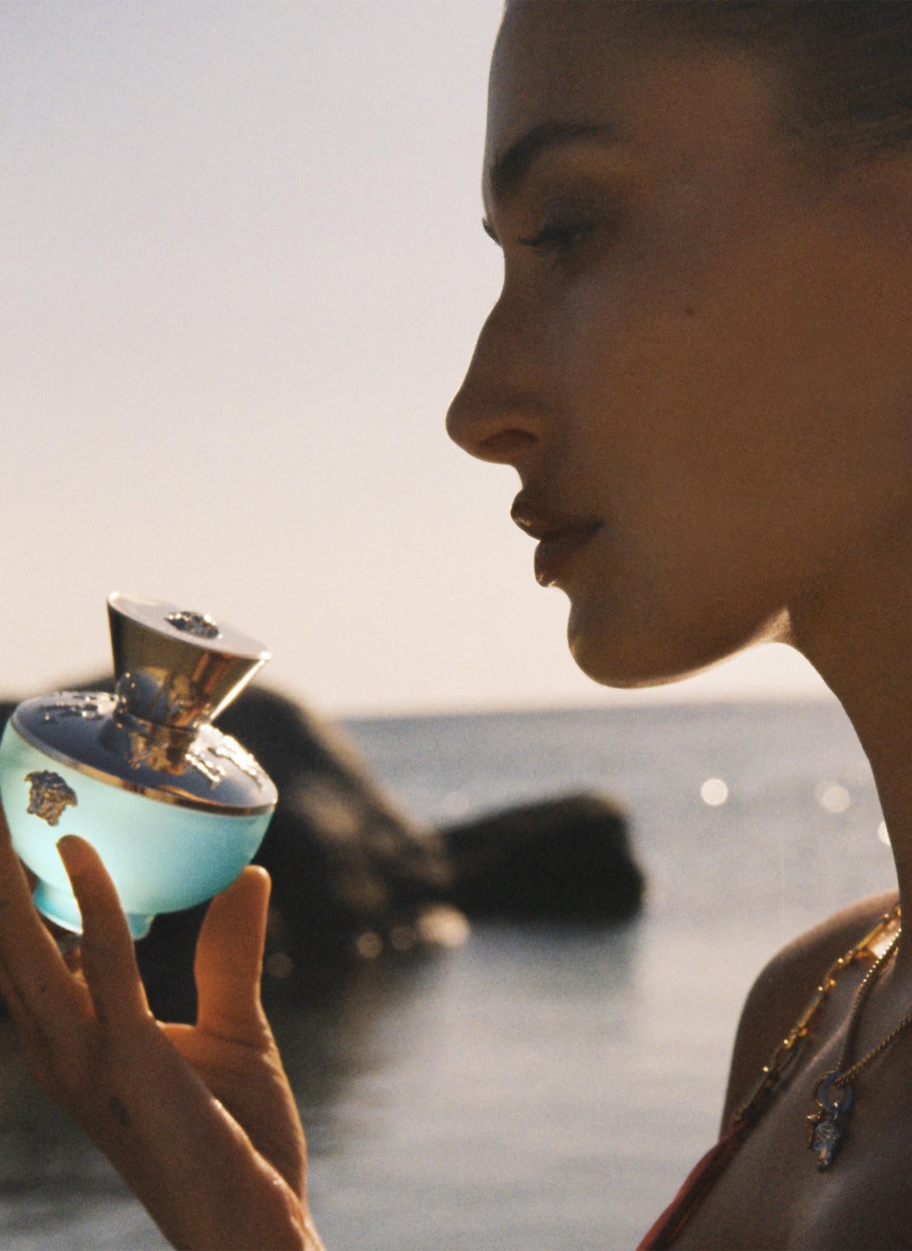 Versace Dylan Turquoise Pour Femme Eau de Toilette Spay