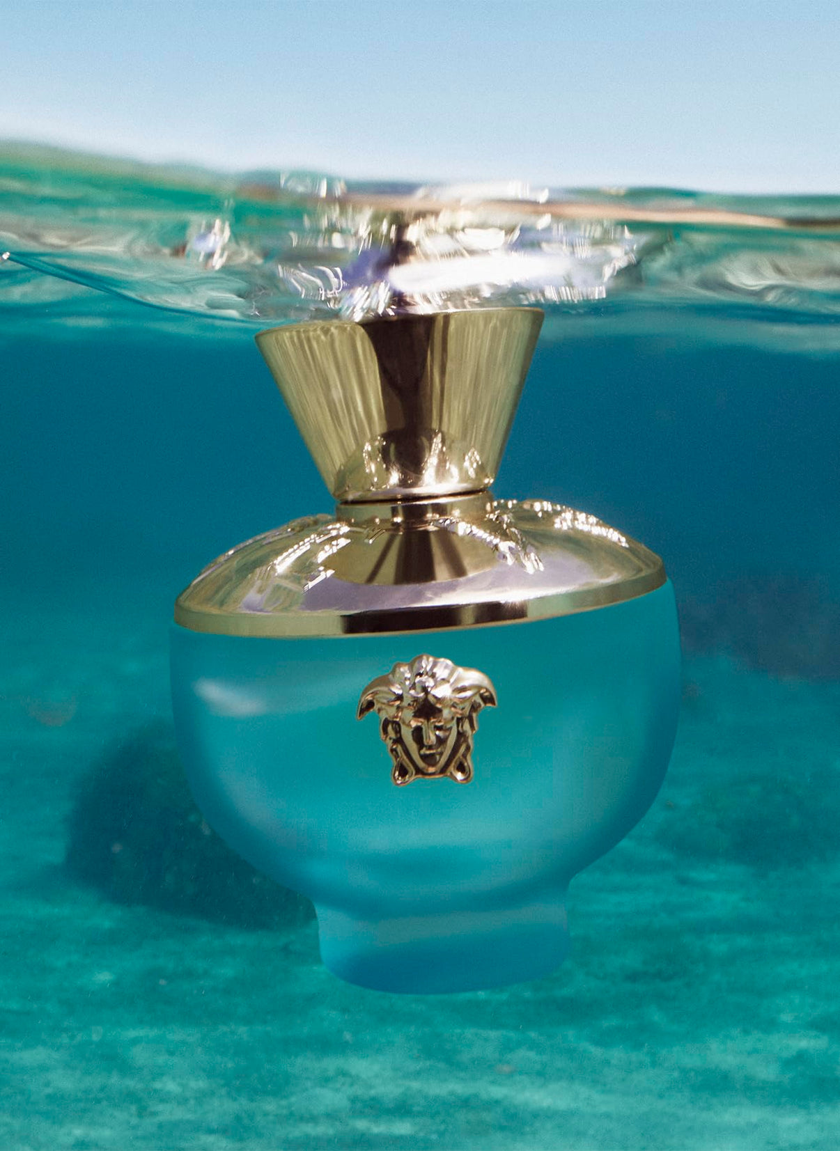 Versace Dylan Turquoise Pour Femme Eau de Toilette Spay