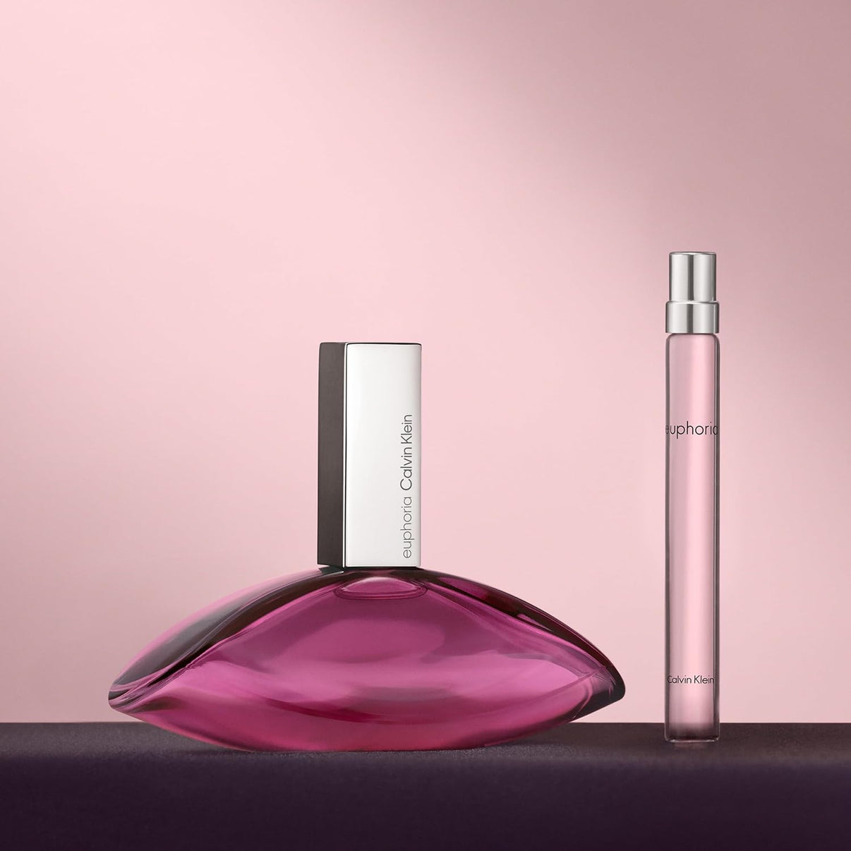 Calvin Klein Euphoria Eau de Parfum – Chypre Women's Perfume – With Notes of Pomegranate, Black Orchid, Lotus Blossom & Mahogany Wood – Long Lasting Fragrance