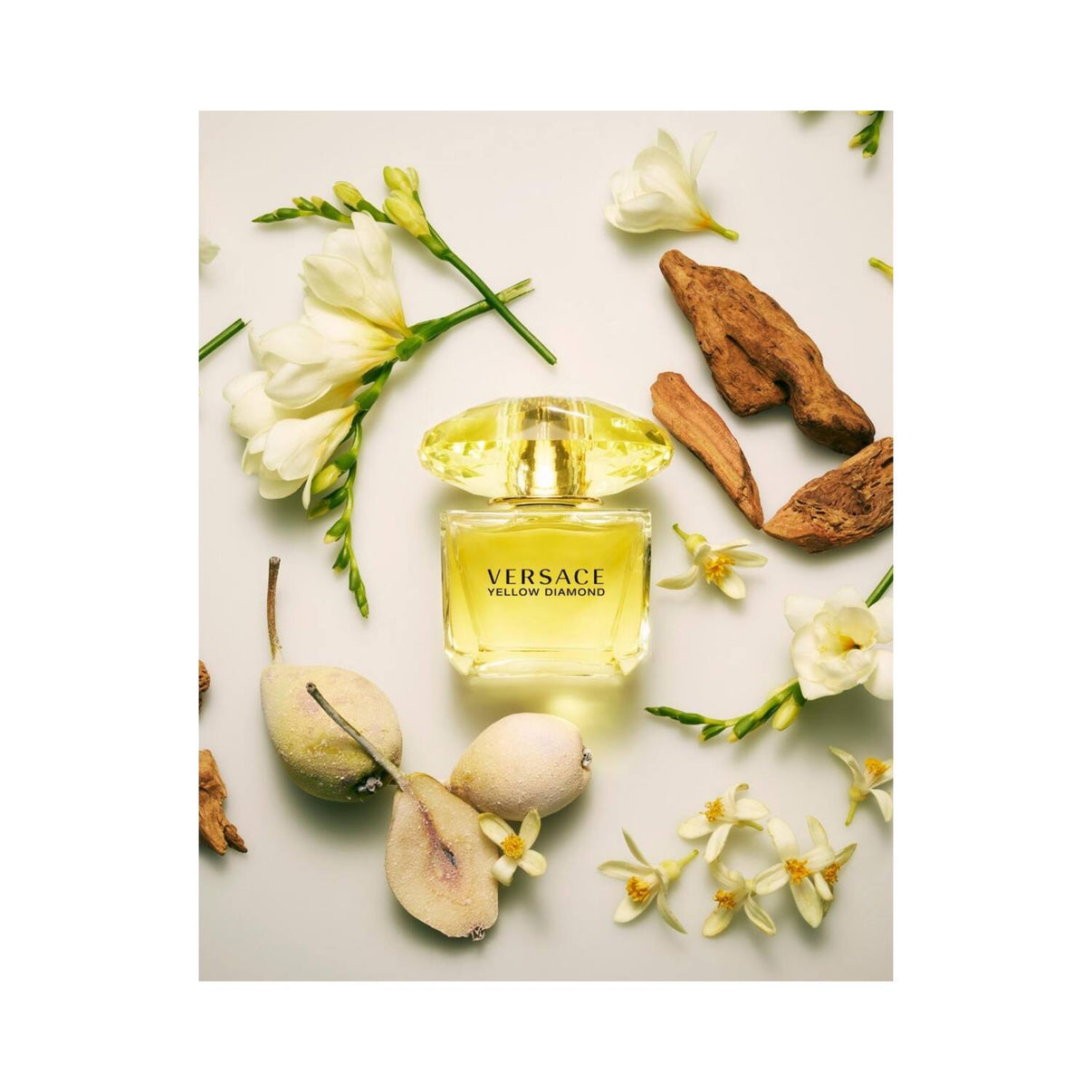 Versace Yellow Diamond for Women Eau de Toilette Spray