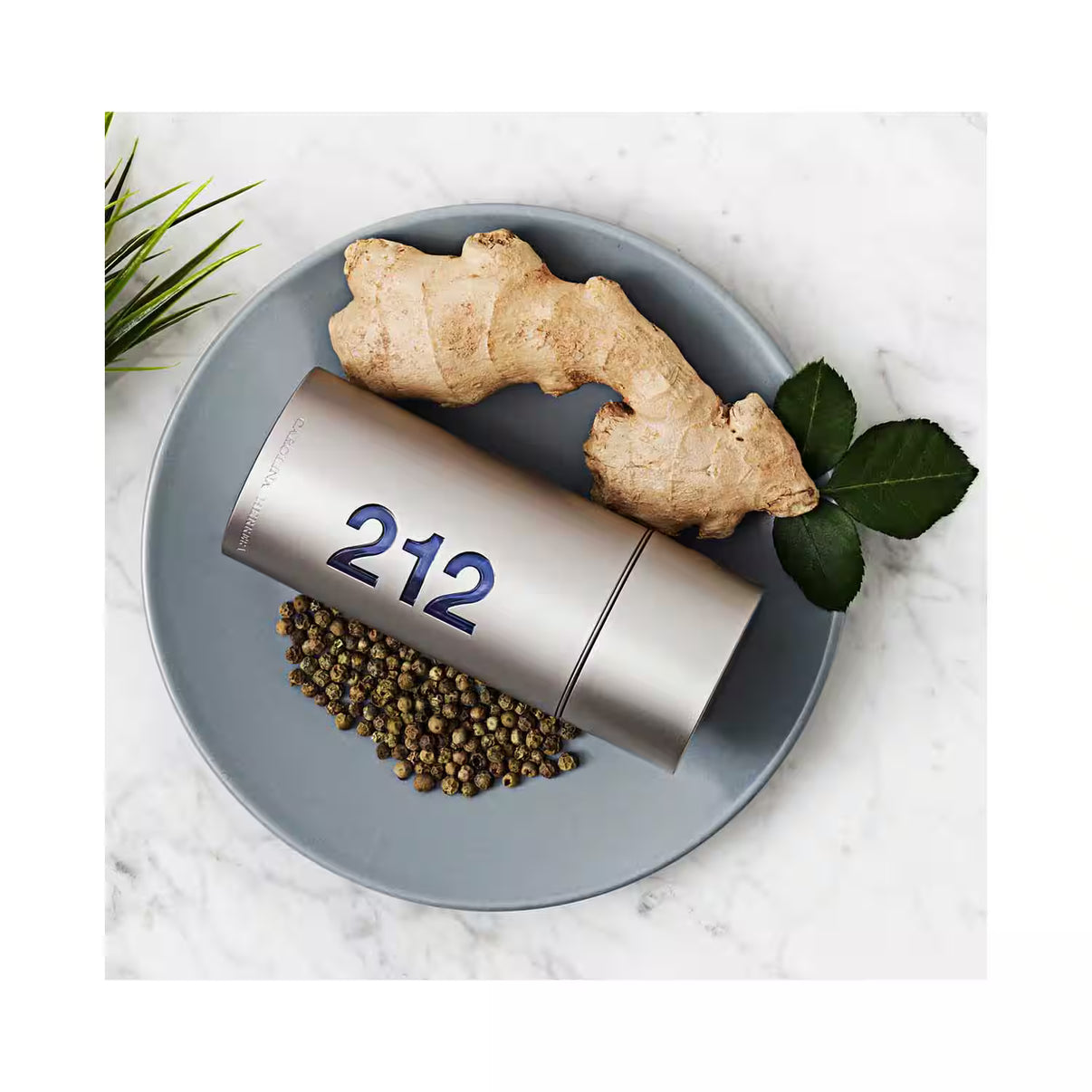 Carolina Herrera 212 NYC Men Eau De Toilette (100ml)